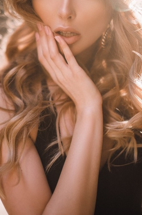 Margarita - Russian-Spanish Elite London escort