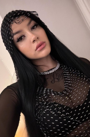 Escort Amicia from Central London