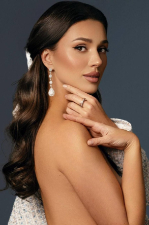 Escort Bluebell from Central London